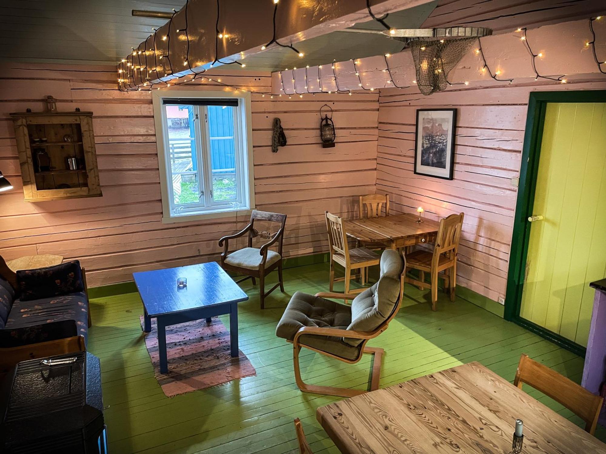 Kraemmervika Rorbuer - Rustic In Lofoten * Ballstad