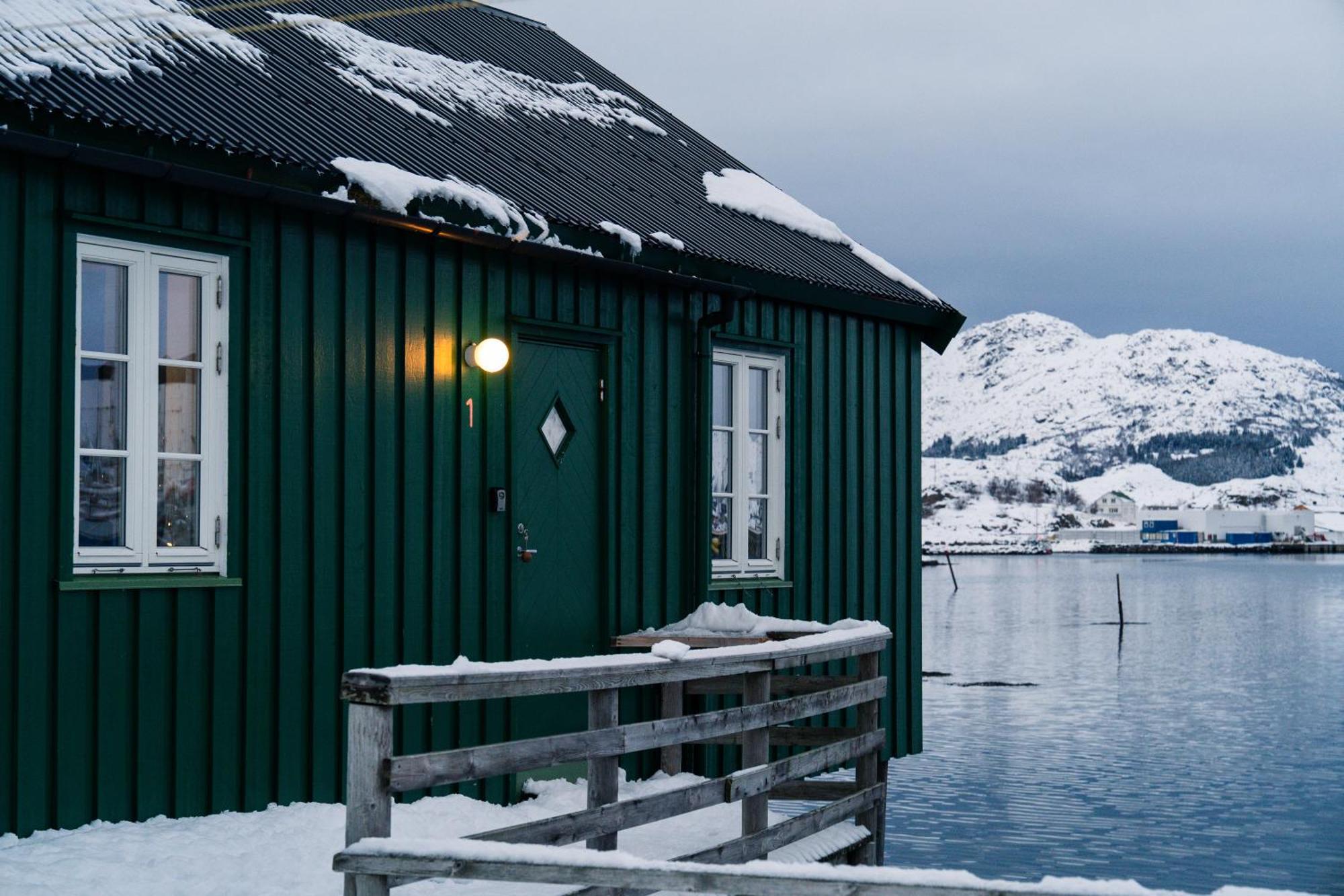 Kraemmervika Rorbuer - Rustic In Lofoten *